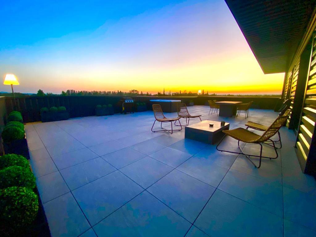 Apartment Remy De Provence Roof Avec Jacuzzi Saint-Remy-de-Provence